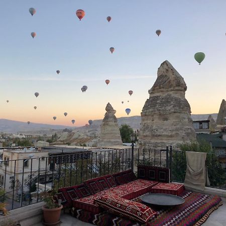 Cappadocia Stone Palace Goreme Bagian luar foto