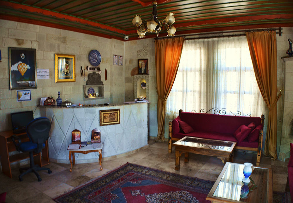 Cappadocia Stone Palace Goreme Bagian luar foto
