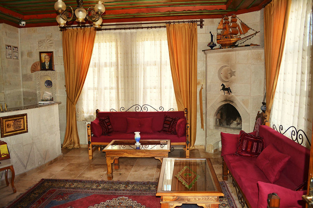 Cappadocia Stone Palace Goreme Bagian luar foto